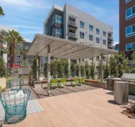 Spacious 2 Bedroom Apartment Near Disneyland And Anaheim Convention Center エクステリア 写真